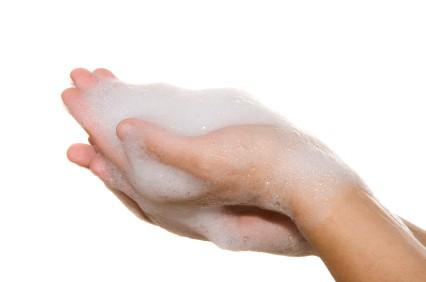 Foaming hand wash